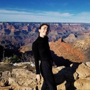 Meet your Posher, Taylor